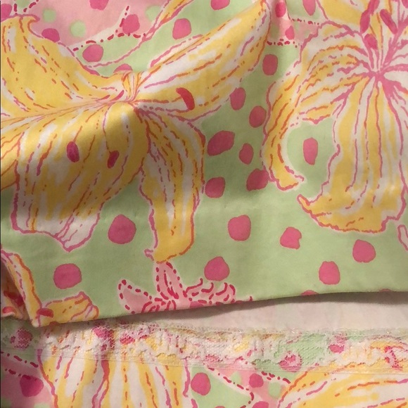 Lilly Pulitzer "Fillies for Lillies" Dress - Picture 4 of 5